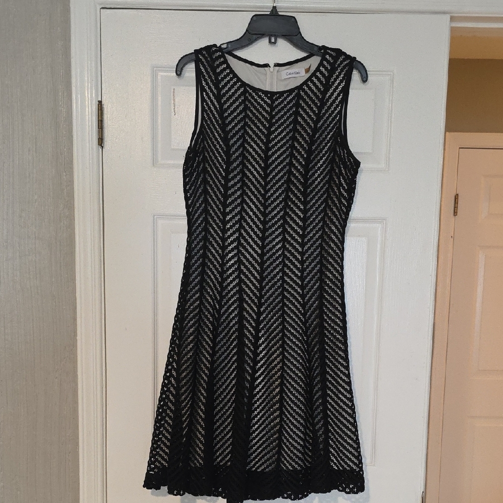 Calvin Klein Collection Black and White Chevron Midi Dress